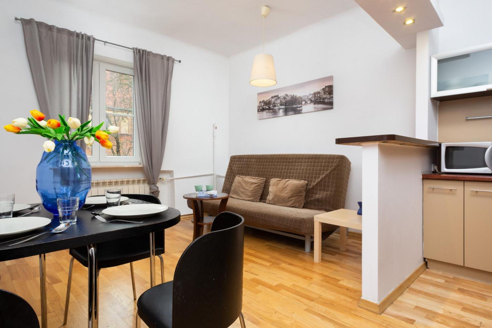 Warsaw New Town Apartment By Noclegi Renters Екстер'єр фото