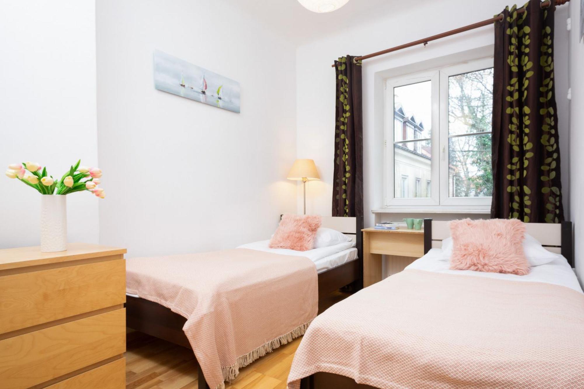 Warsaw New Town Apartment By Noclegi Renters Екстер'єр фото